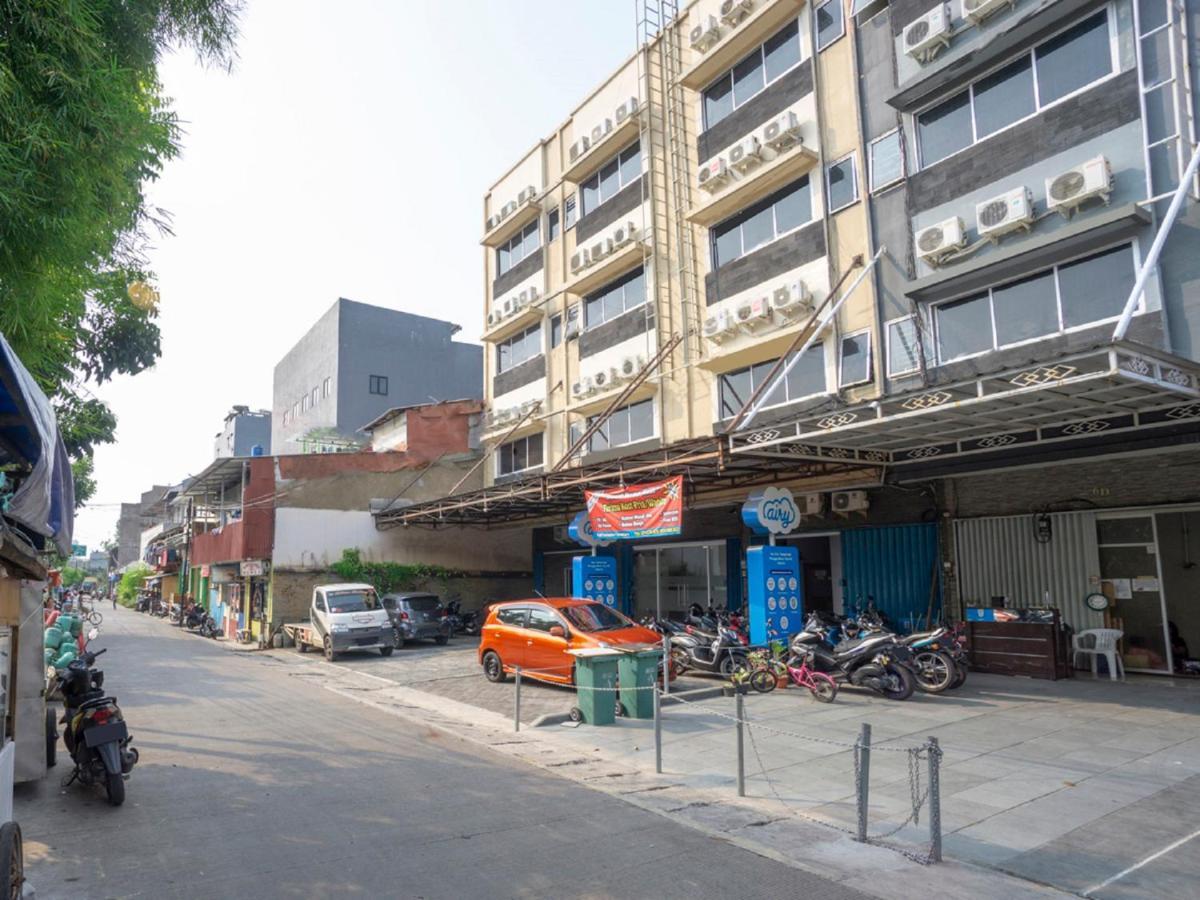 Oyo 3754 Prosperity Mansion Hotell Jakarta Exteriör bild