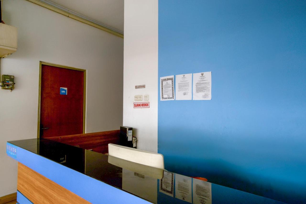 Oyo 3754 Prosperity Mansion Hotell Jakarta Exteriör bild